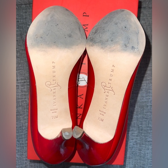 Ivanka Trump Peep Toe Pump Stiletto Red Heels - Picture 4 of 4